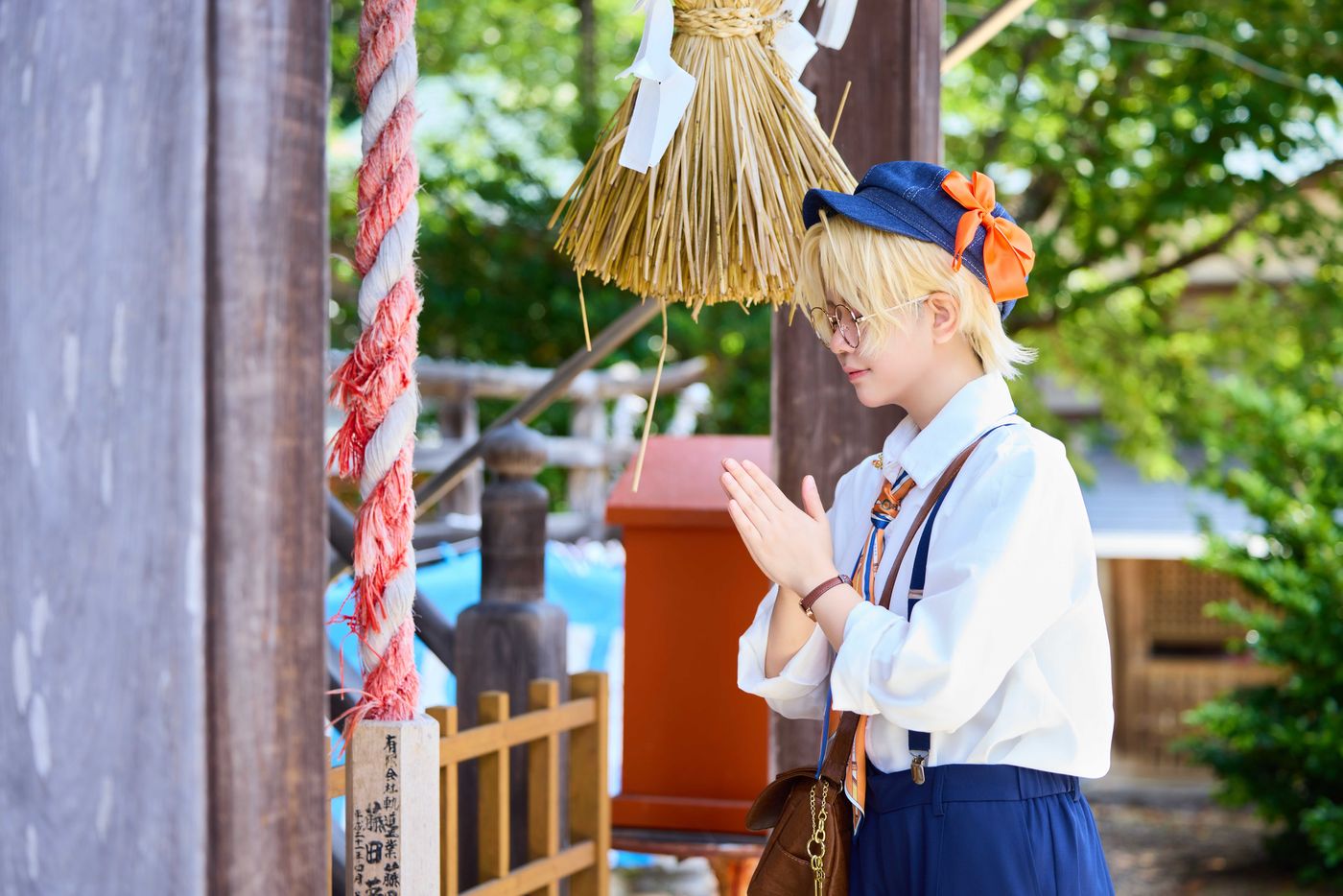 神社で(acosta!提供写真)